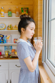 香含玉女峰头露